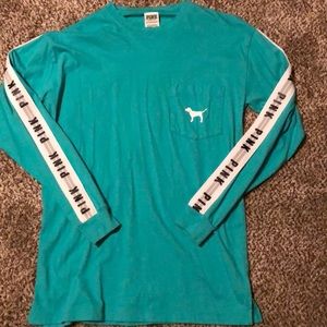 VS Pink campus shirt